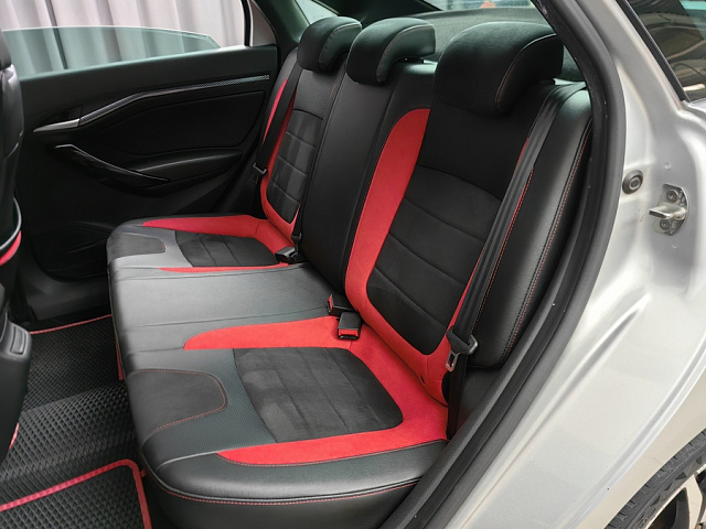 car 8