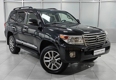 Land Cruiser, 200 Series