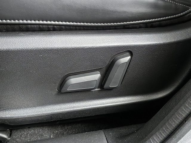 car 23