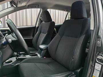 RAV4, IV (XA40)