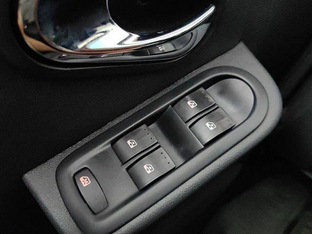 car 23