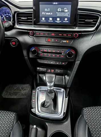 car 12
