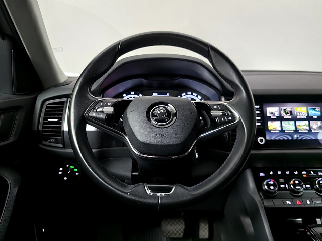 car 13