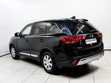 OUTLANDER