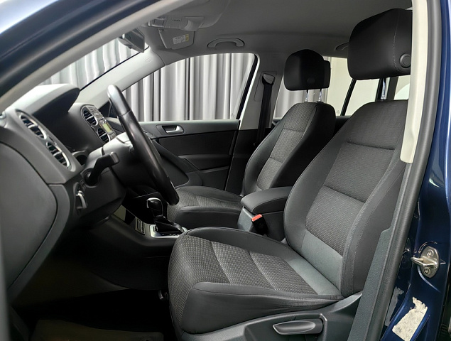 car 9