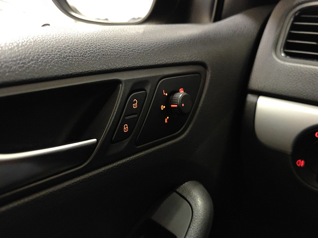 car 23