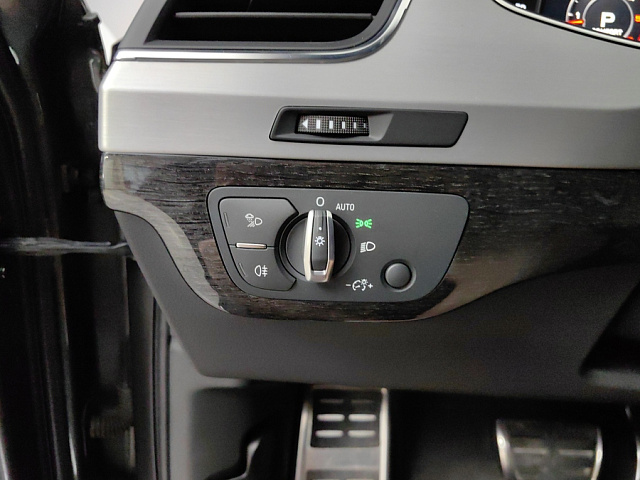 car 23