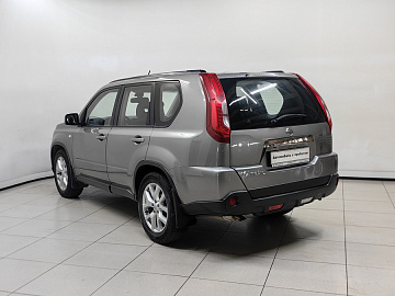 X-Trail, II