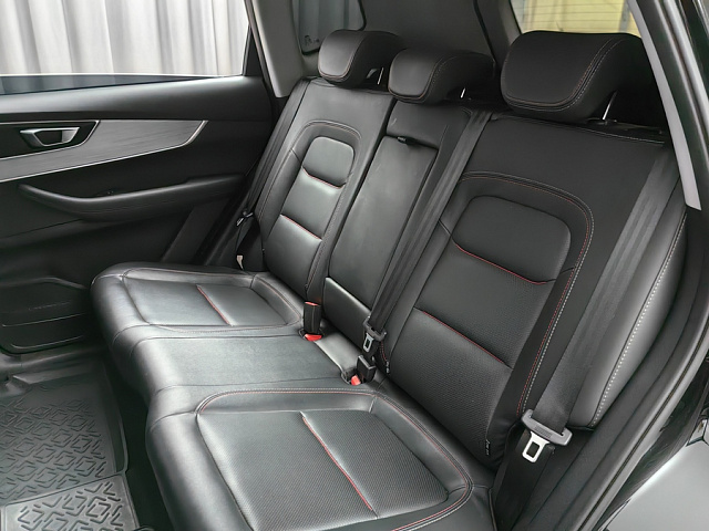 car 8