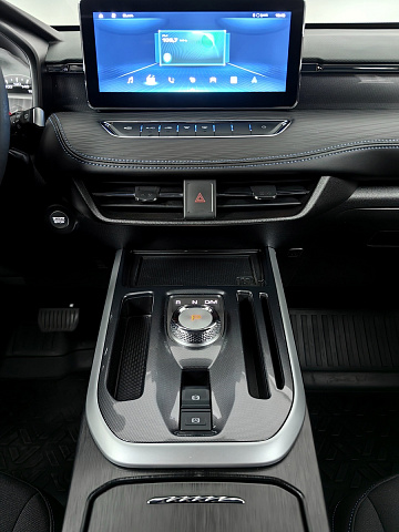 car 12
