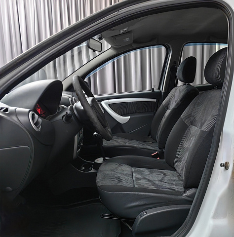car 9