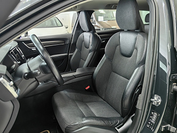 V90 Cross Country