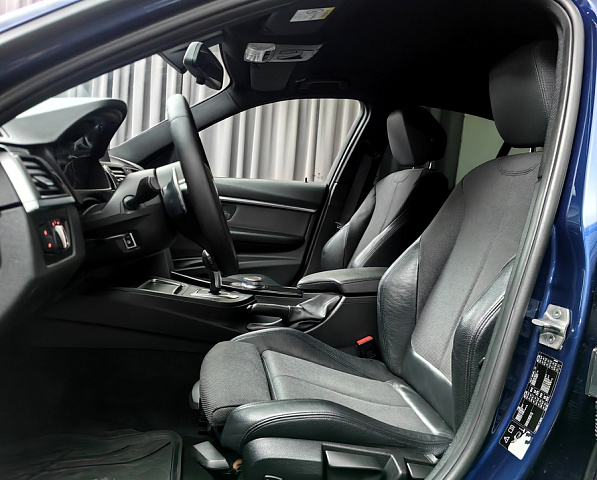 car 9