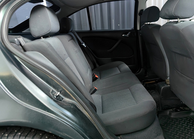 car 10