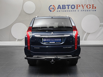 PAJERO sport