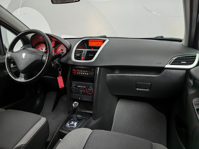 car 13