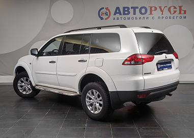 PAJERO sport