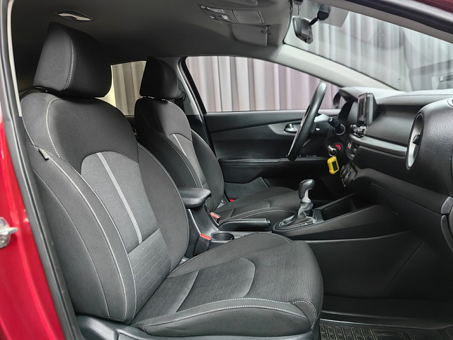 car 8