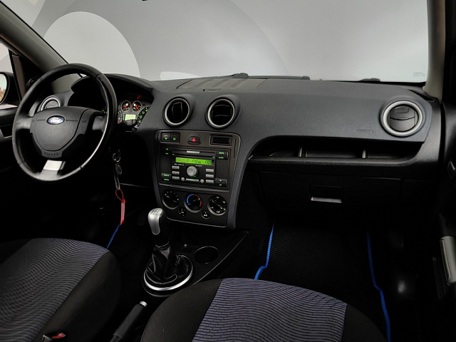 car 13