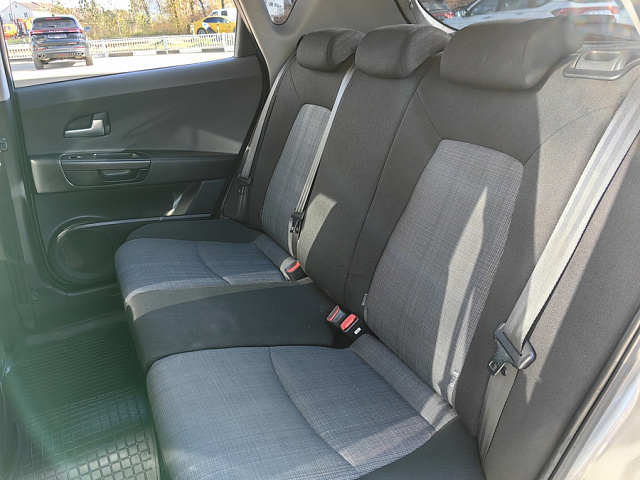 car 8