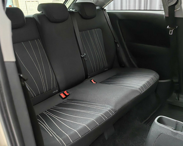 car 9