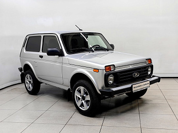 Niva Legend