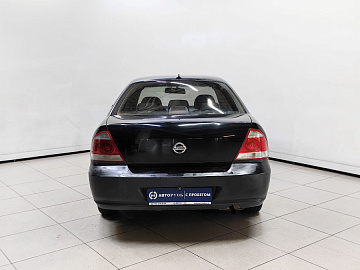Almera Classic