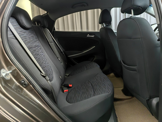 car 10