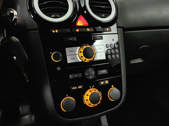 car 18