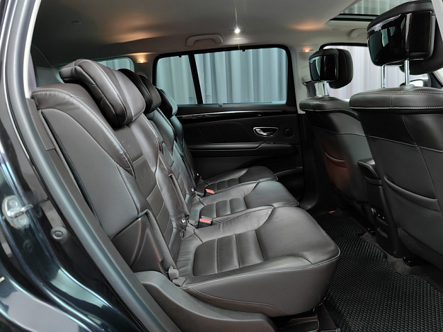 car 10