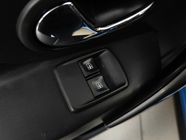car 23