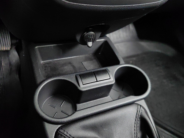 car 16