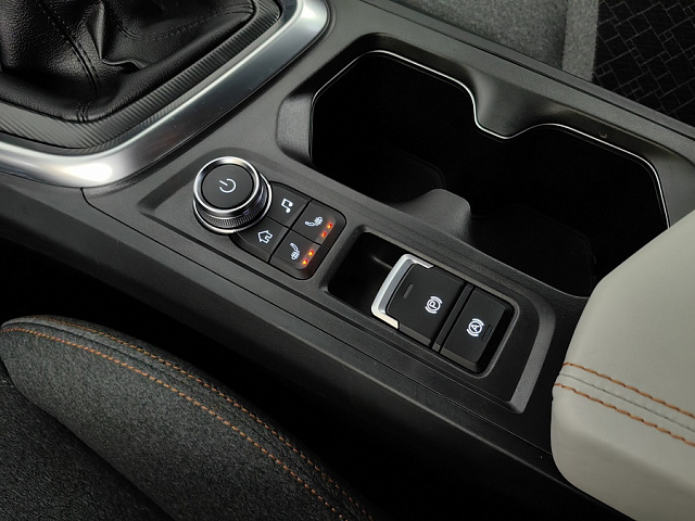 car 23