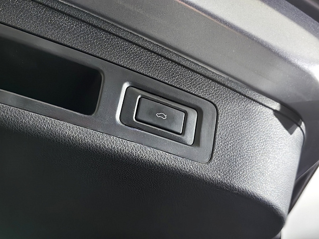 car 25