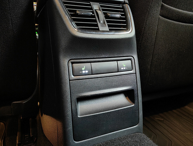 car 23