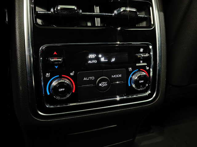 car 28