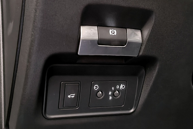 car 21