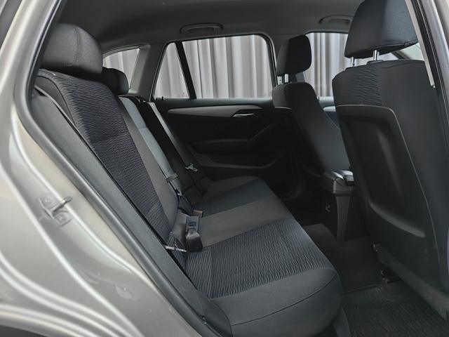 car 10