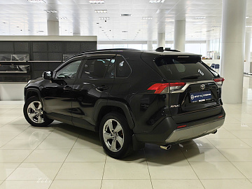 RAV4