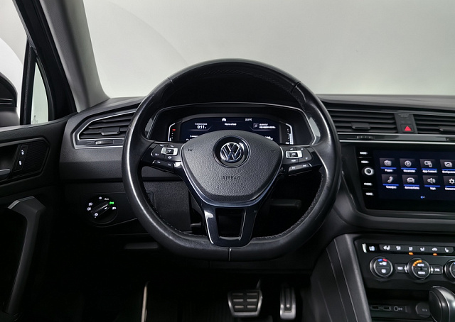 car 13