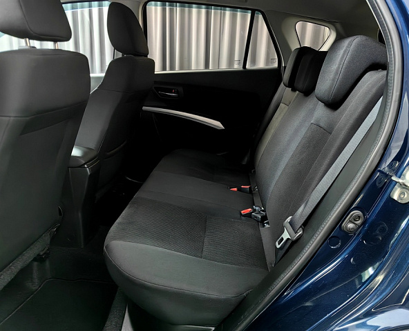 car 11