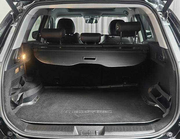 car 28