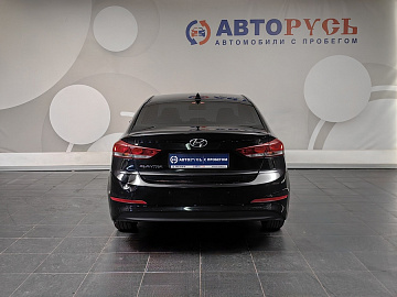 Elantra