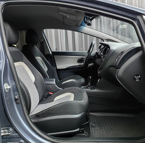 car 7