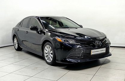 Camry, VIII (XV70)