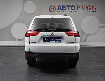 PAJERO sport