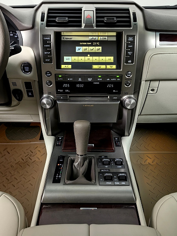 car 13