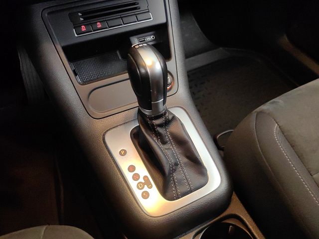 car 18