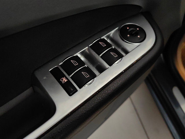 car 23