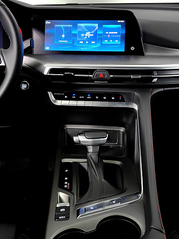 car 12